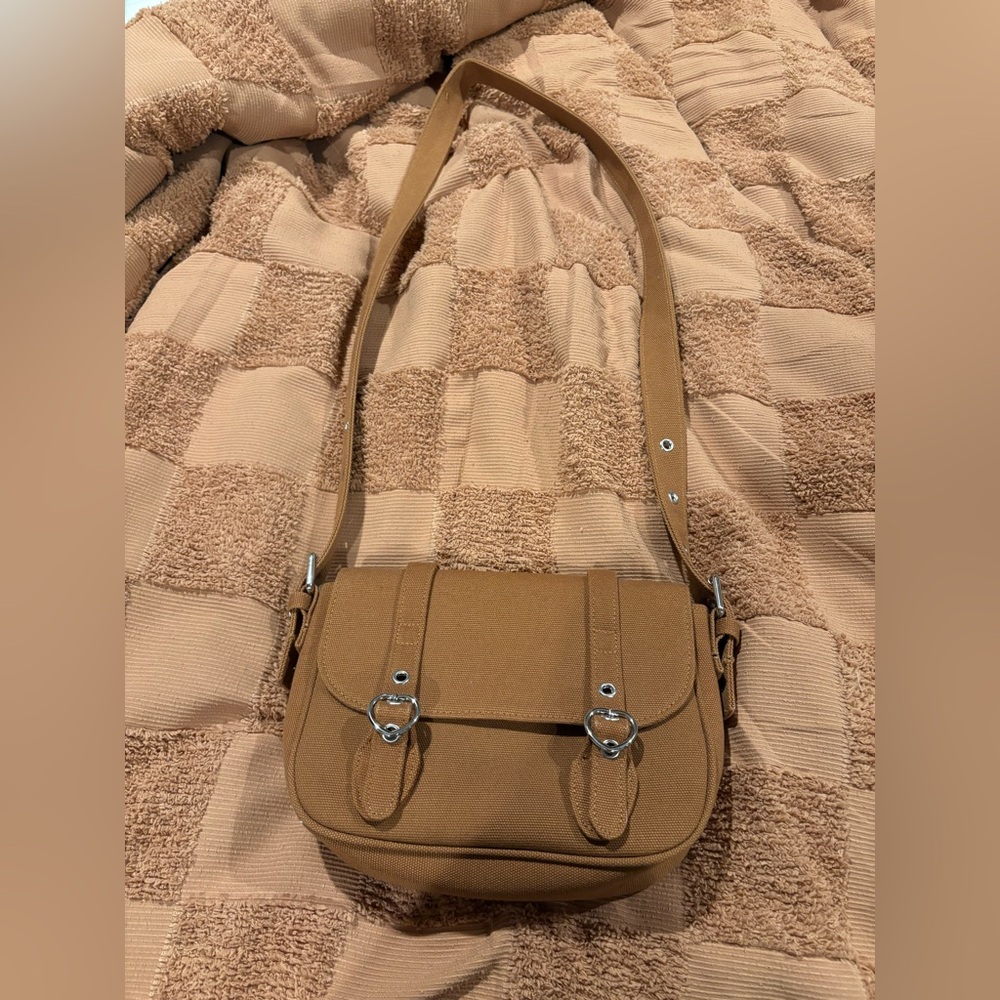 Just peachy satchel bag